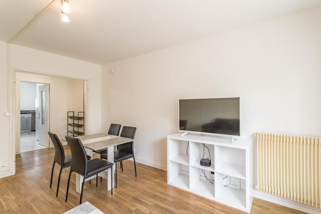 Spacieux Appartement - 6 Personnes - Parking Gratuit Saint-Andre-les-Vergers Ngoại thất bức ảnh