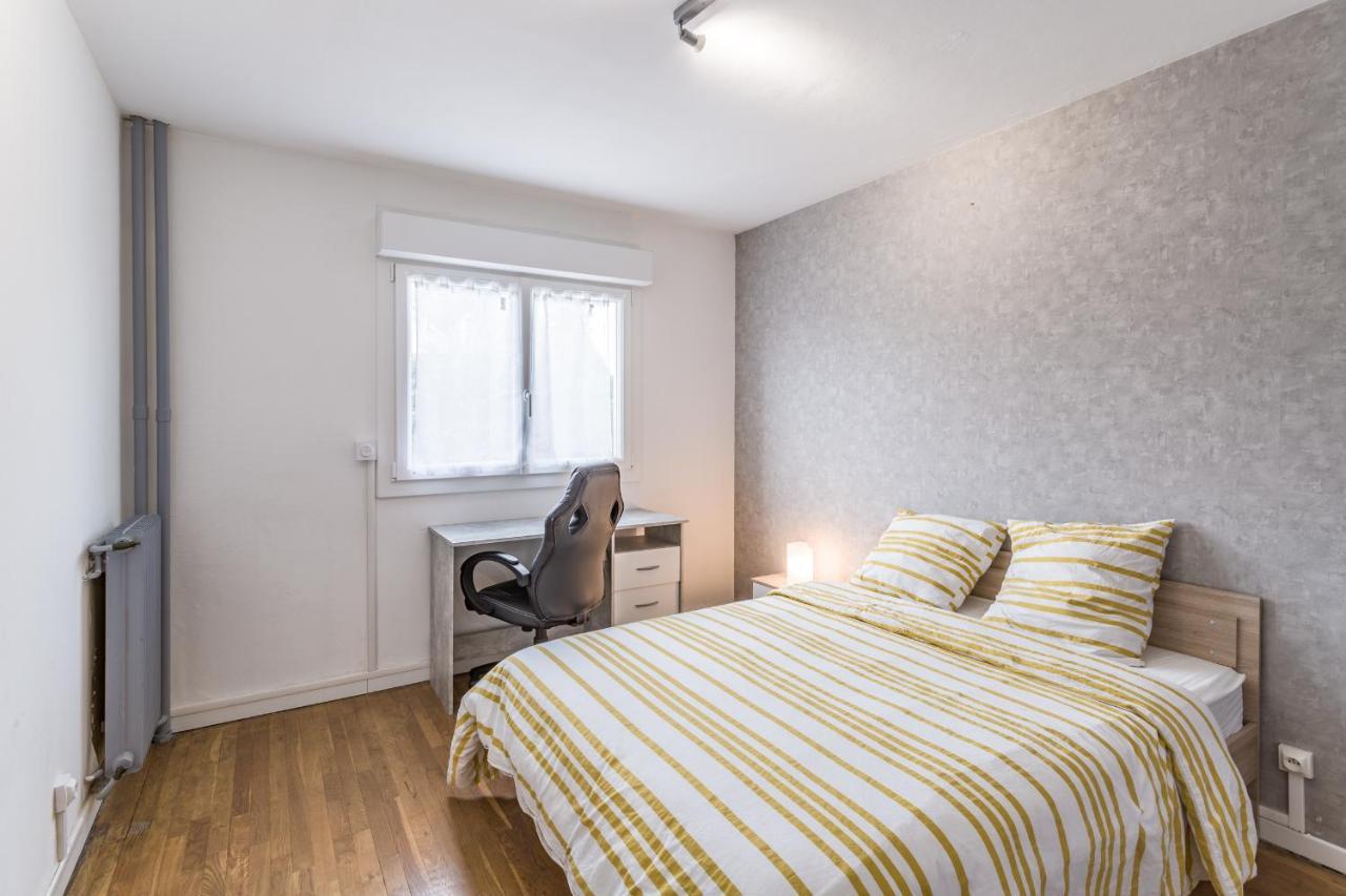 Spacieux Appartement - 6 Personnes - Parking Gratuit Saint-Andre-les-Vergers Ngoại thất bức ảnh